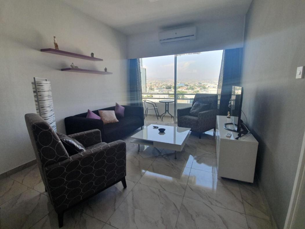 Great Views Apartment. ลิมาซอล ภายนอก รูปภาพ